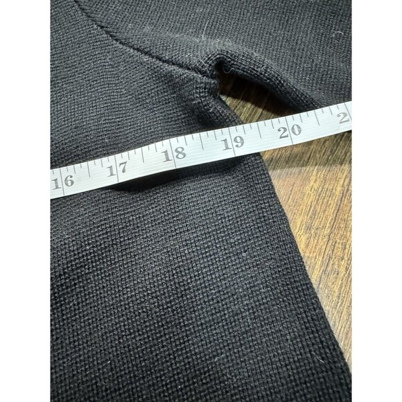 Lacoste Wmn's Ribbed V Neck Cardigan Sweater Black Sz 40 US Medium Alligator - Picture 4 of 7